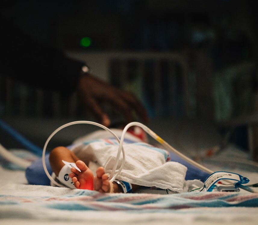 baby nicu patient in crib